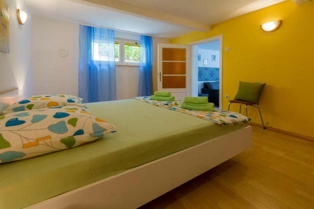 Apartment Dvorska Crikvenica Exterior foto