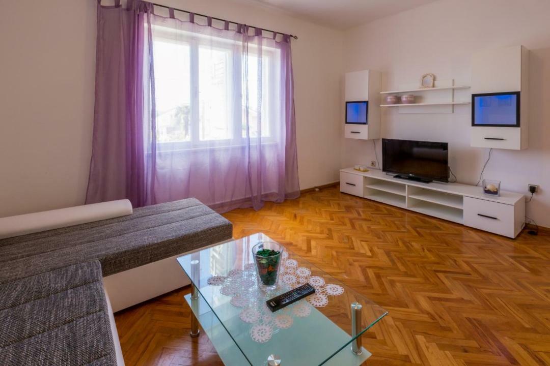 Apartment Dvorska Crikvenica Exterior foto